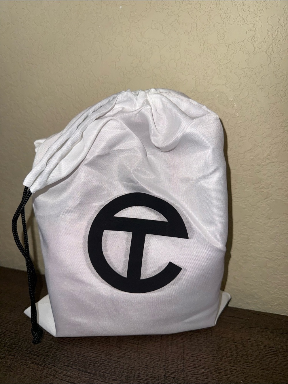 Telfar Mini Shopping Bag in Hot Pink - Picture 8 of 8